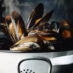 INGREDIENTI_Cozze_StockFood_60017841_HiRes_4