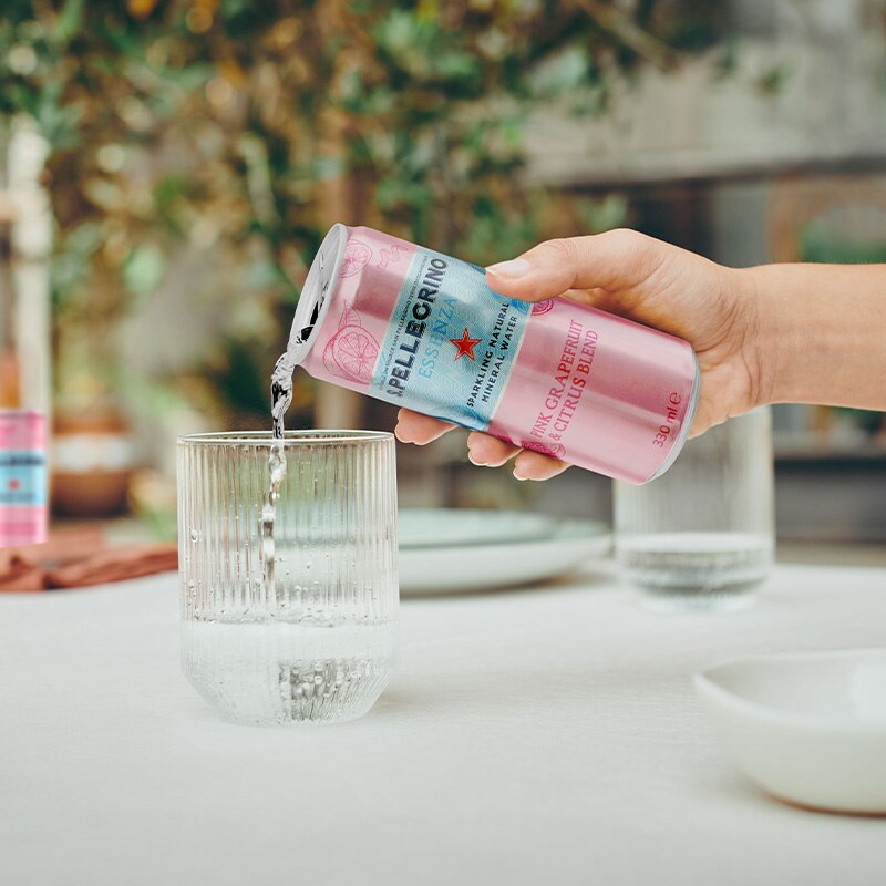 S.Pellegrino Essenza, saveur Pamplemousse Rose et Agrumes