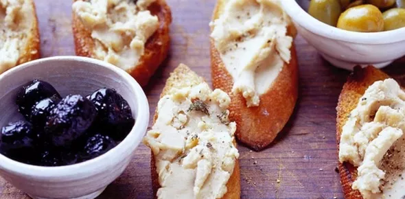 crostini_knoblauch_creme_cannellini