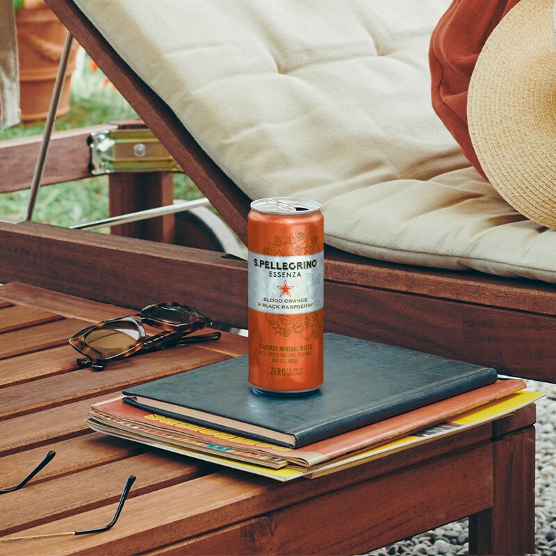 S.Pellegrino Essenza Blodappelsin &amp; Hindbær