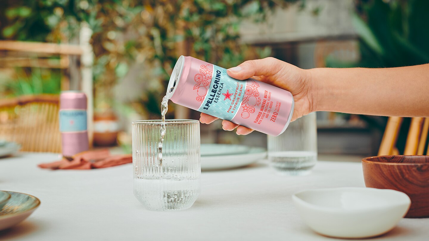 S.Pellegrino Essenza Pink grapefrugt og citrus