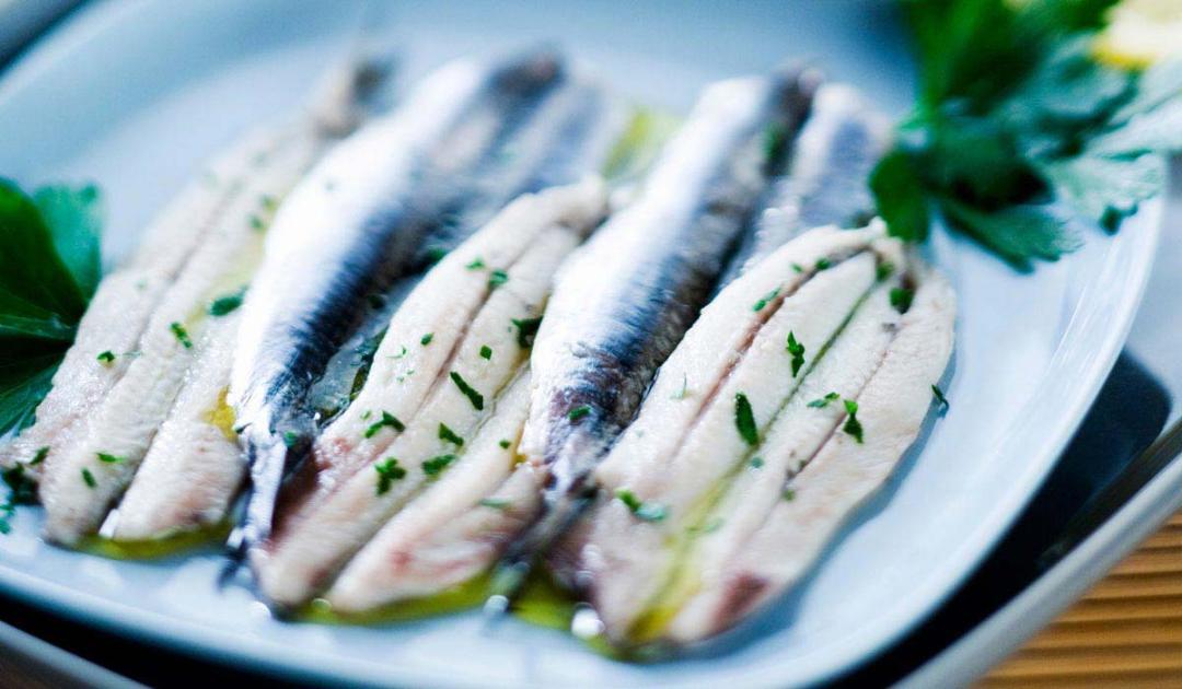 Boquerones marinados