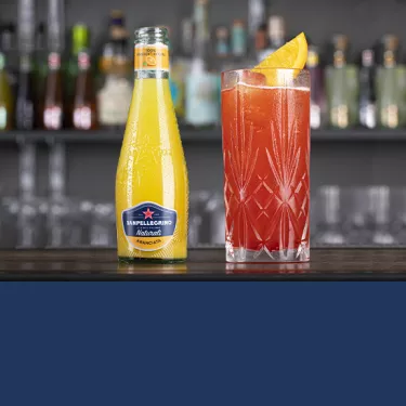 lancio cocktail alcolico garibaldi