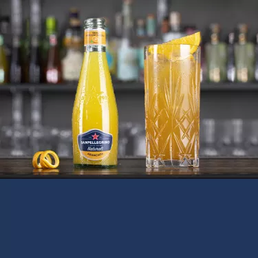lancio cocktail analcolico agrumato
