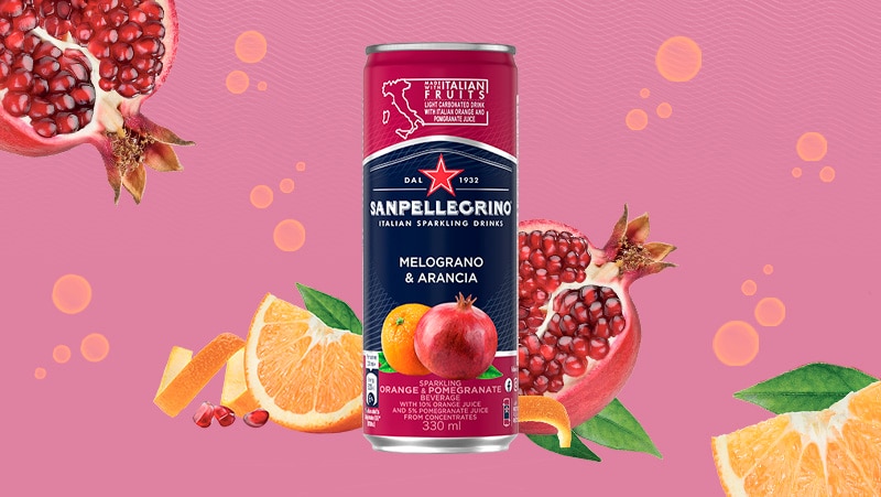 Sanpellegrino Aranciata Rossa: blood orange drink
