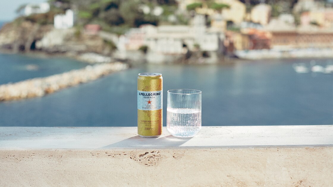 S.Pellegrino Essenza Mediterranean Fruit Flavours | Sanpellegrino