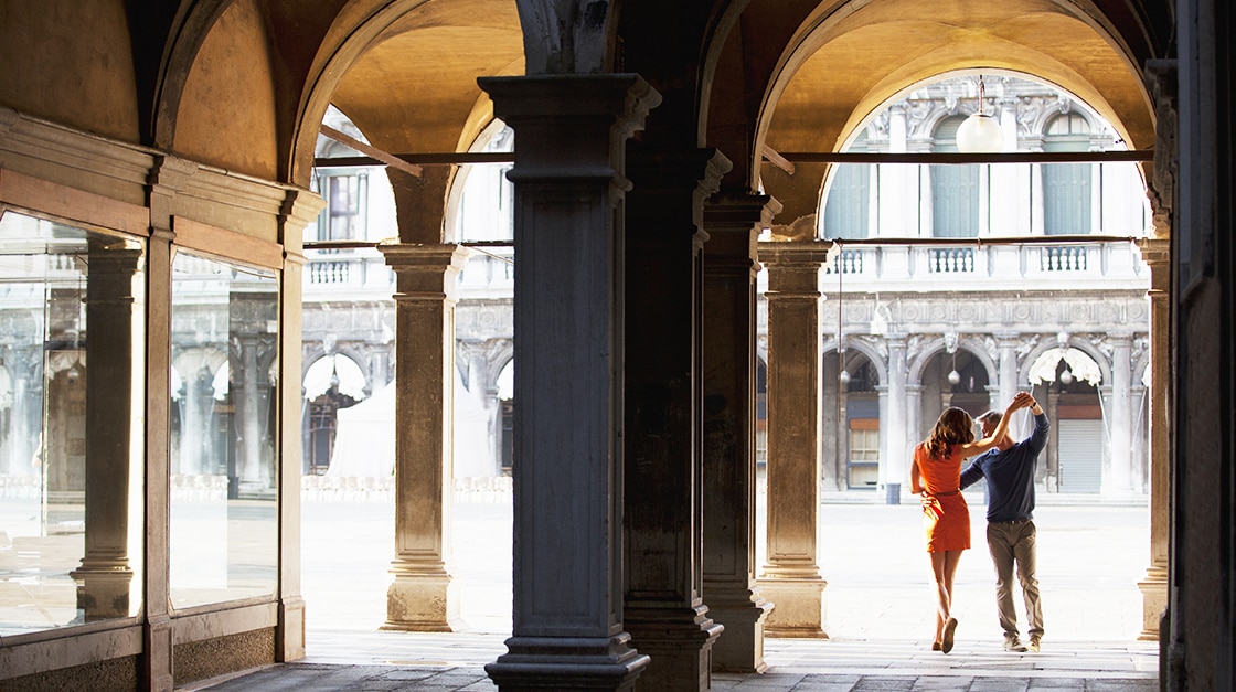 Fine Living Amongst Beauty Cloisters Courtyards