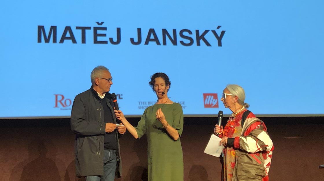 Sanpellegrino_Guiltless_Plastic_post_winner_03