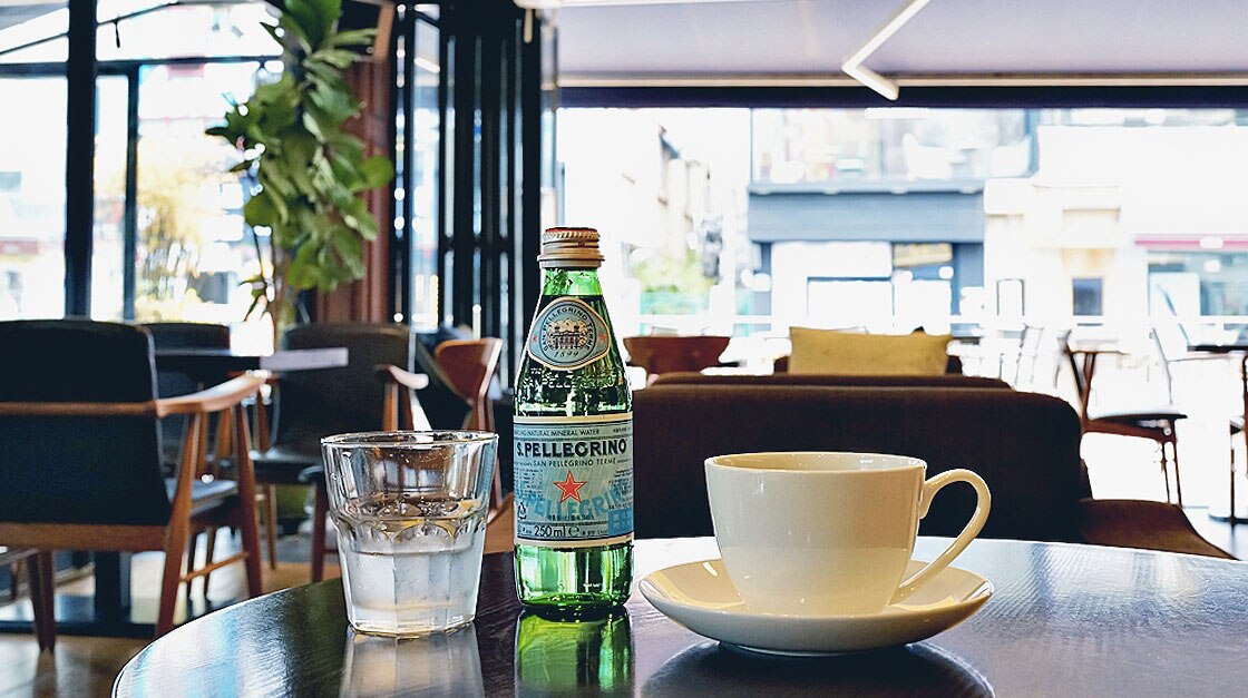 The Sanpellegrino 25Cl Glass Bottle