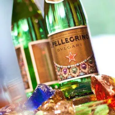 s.pellegrino-bulgari-collection-bottle-label-details-2