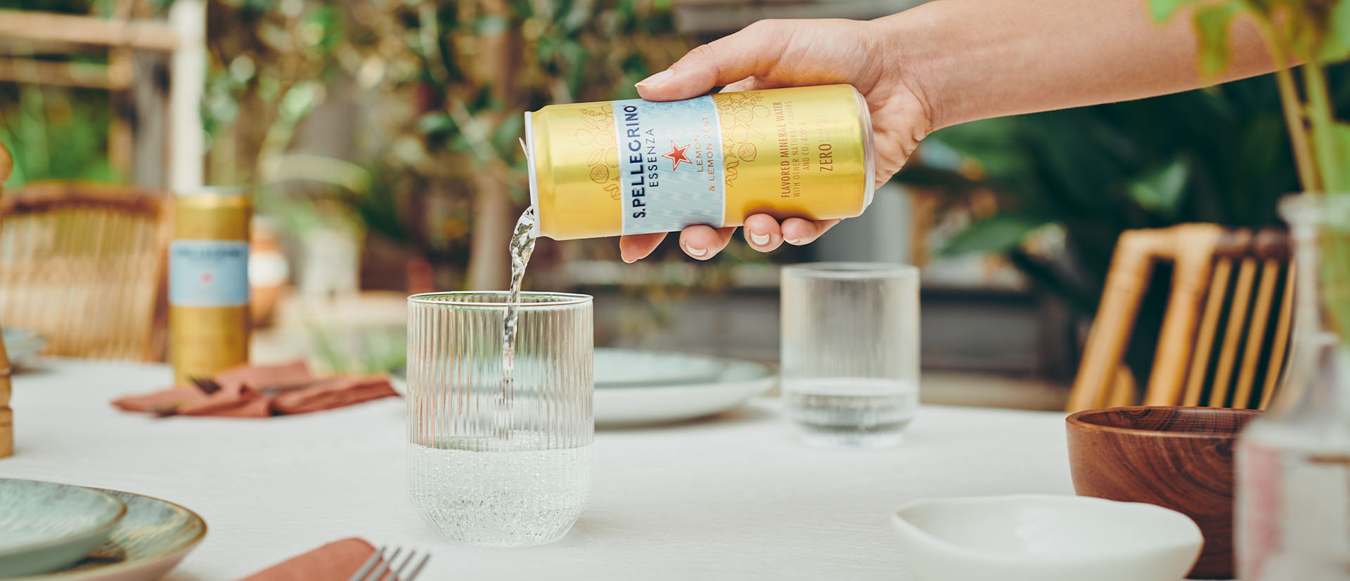 S.Pellegrino Essenza, add a twist of fruit flavor